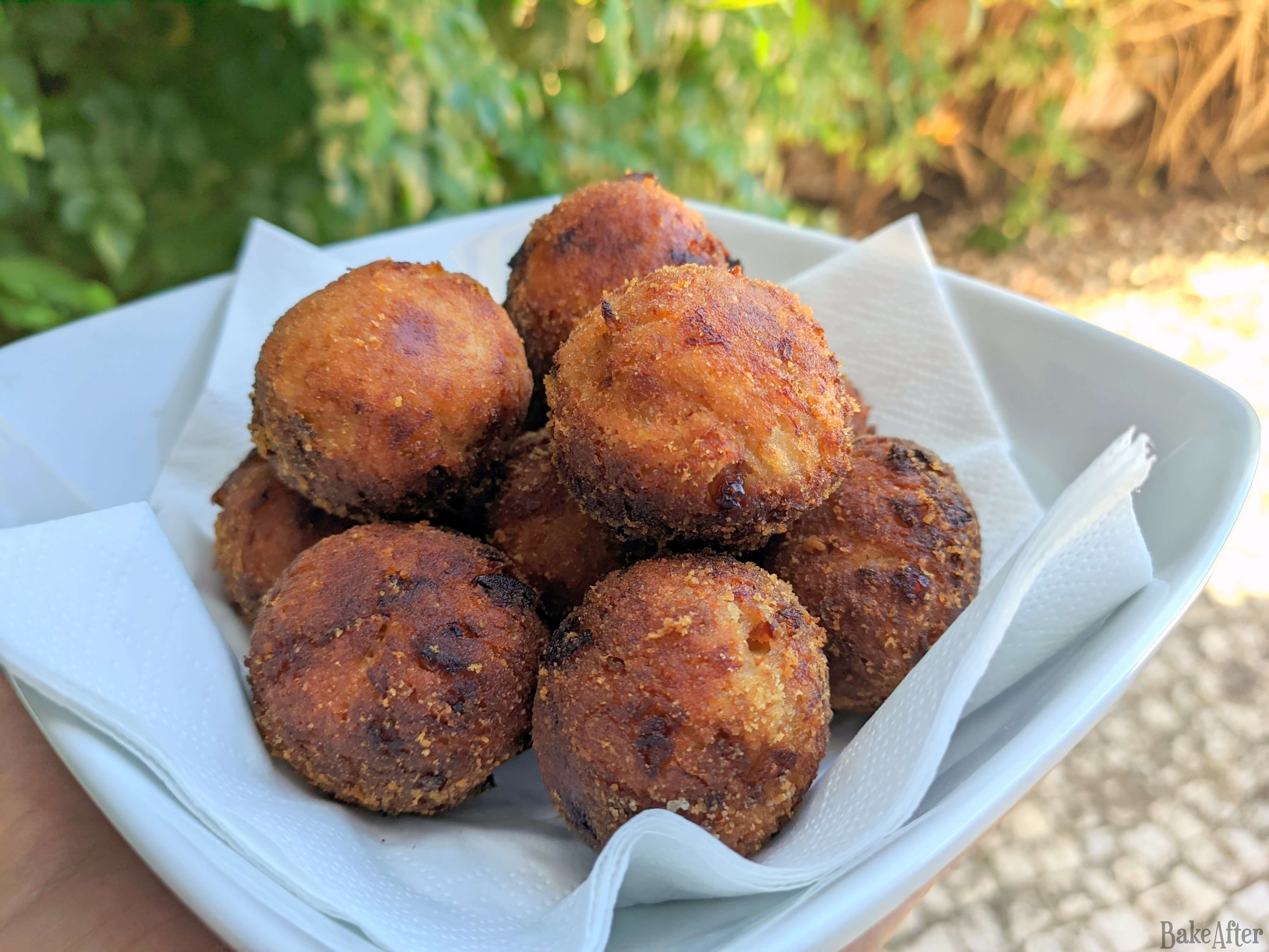 Crispy Portuguese Smoked Sausage Croquettes • Croquetes de Alheira ...